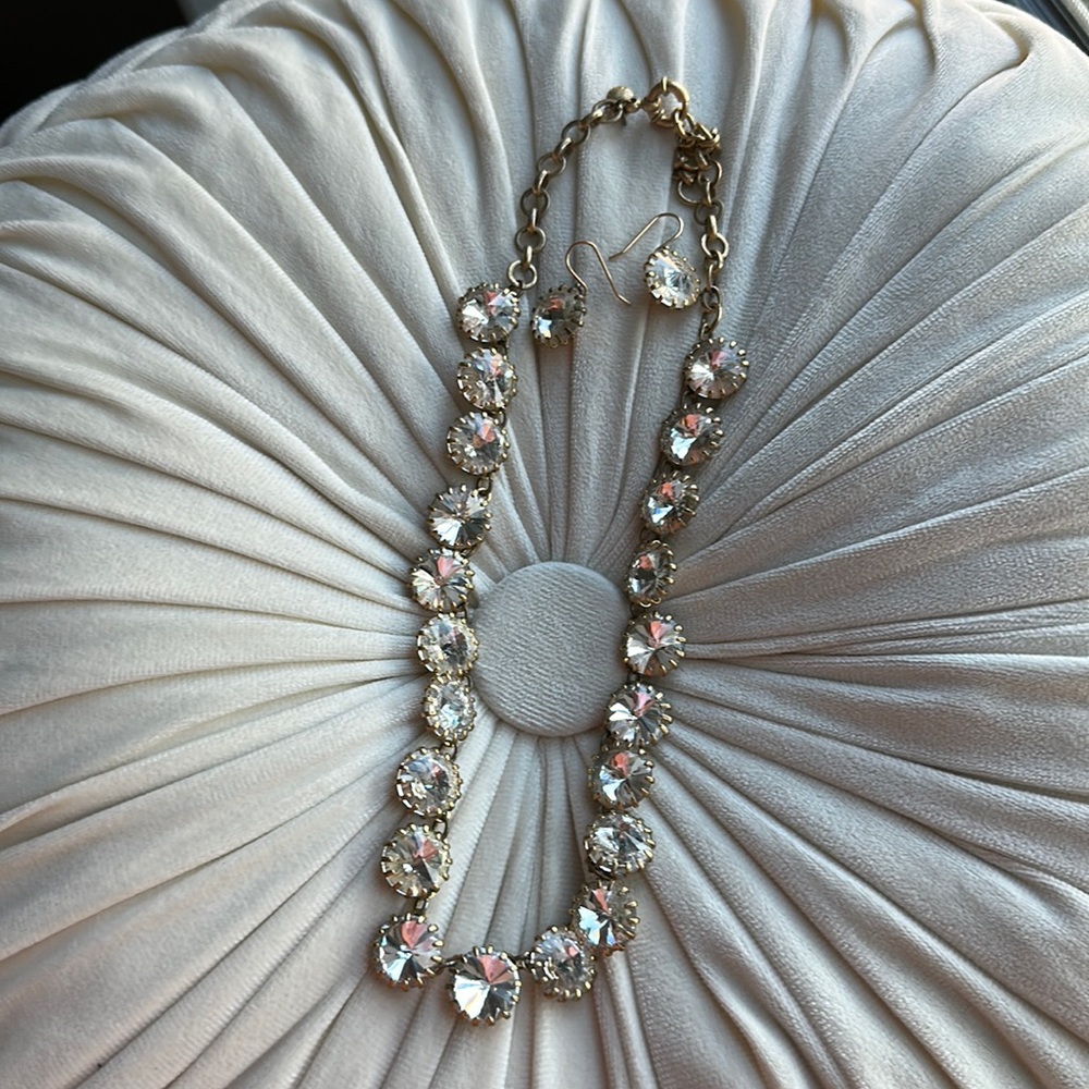 Venous Fly Trap Necklace and Earring Set